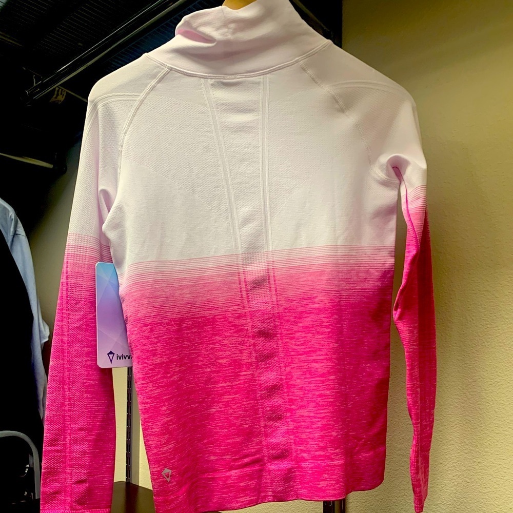 Ivivva NWT fastest pullover long sleeve  14